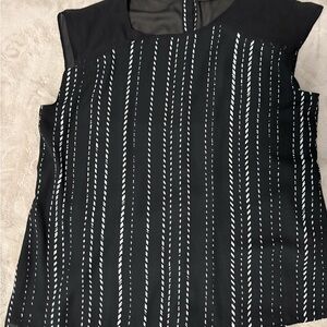 Apt. 9 Black and White Patterned Blouse
